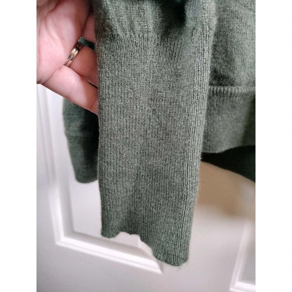 J. Crew Collection Italian Cashmere V-Neck Sweater XL Green Kangaroo Pocket Pouc